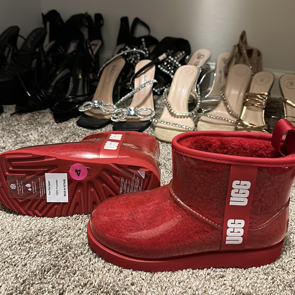 Ugg Classic Clear Mini, Samba Red boots - Picture 2 of 6